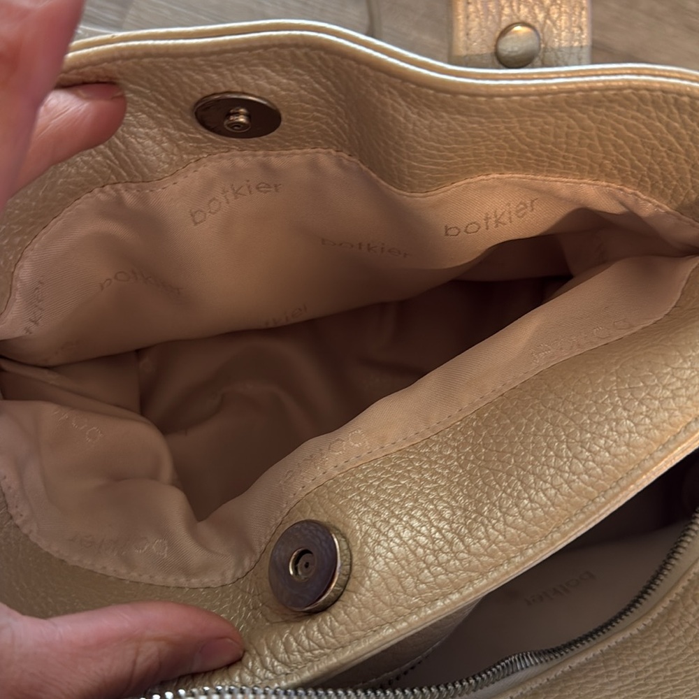 Botkier Iconic Trigger Satchel - Picture 5 of 6